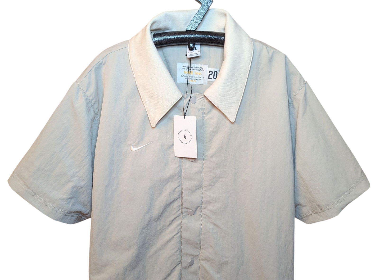 NIKE Air Fear Of God Shooting Shirt Jacket Snap Button Mens XL Beige NEW $150 thumbnail 4