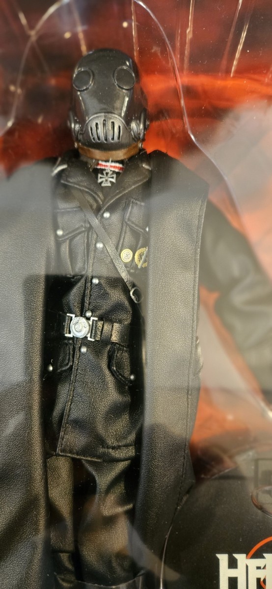RARE! Sideshow Collectibles HELLBOY KROENEN 12