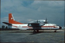 HK-4117X AN-32 SADELCA GX13 --- 35mm Original Kodachrome Flugzeug Dia