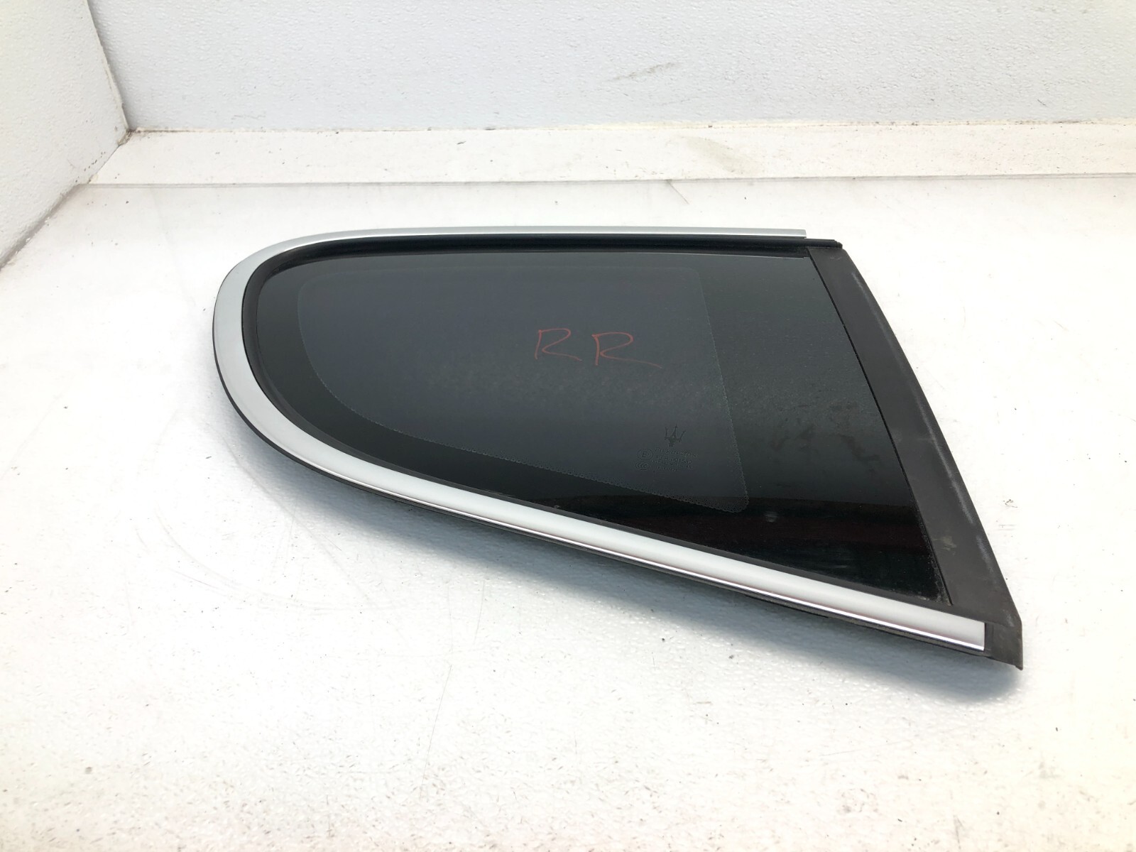 2008-2018 MASERATI GRANTURISMO S M145 RIGHT PASS REAR QUARTER PANEL WINDOW OEM