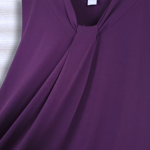 Chico's 4 Blouse XXL 2XL Burgundy Sleeveless Tank Pleated Neck Detail - Picture 7 of 11