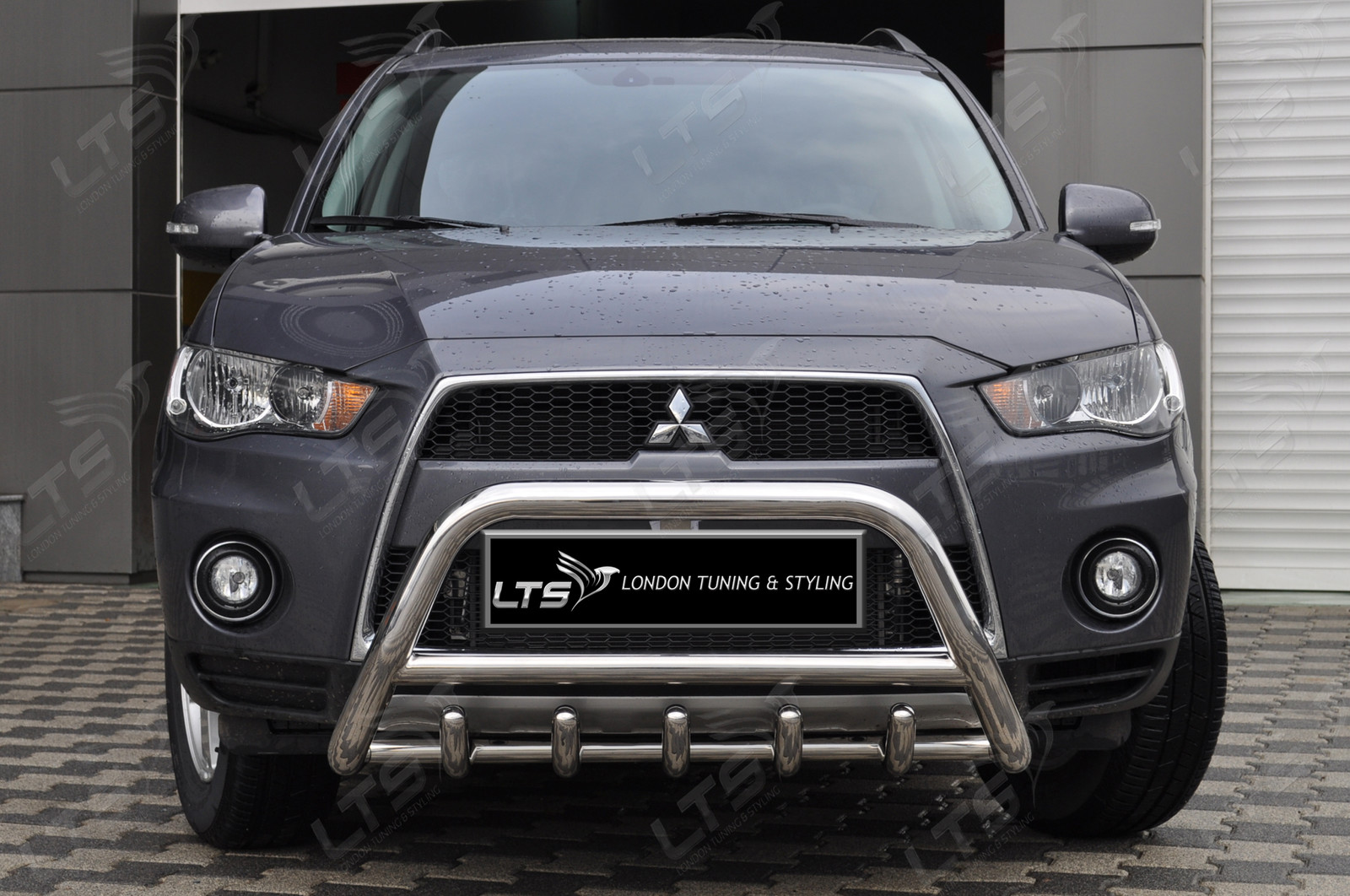 MITSUBISHI OUTLANDER STAINLESS STEEL CHROME AXLE NUDGE A-BAR, BULL BAR 2010-2012