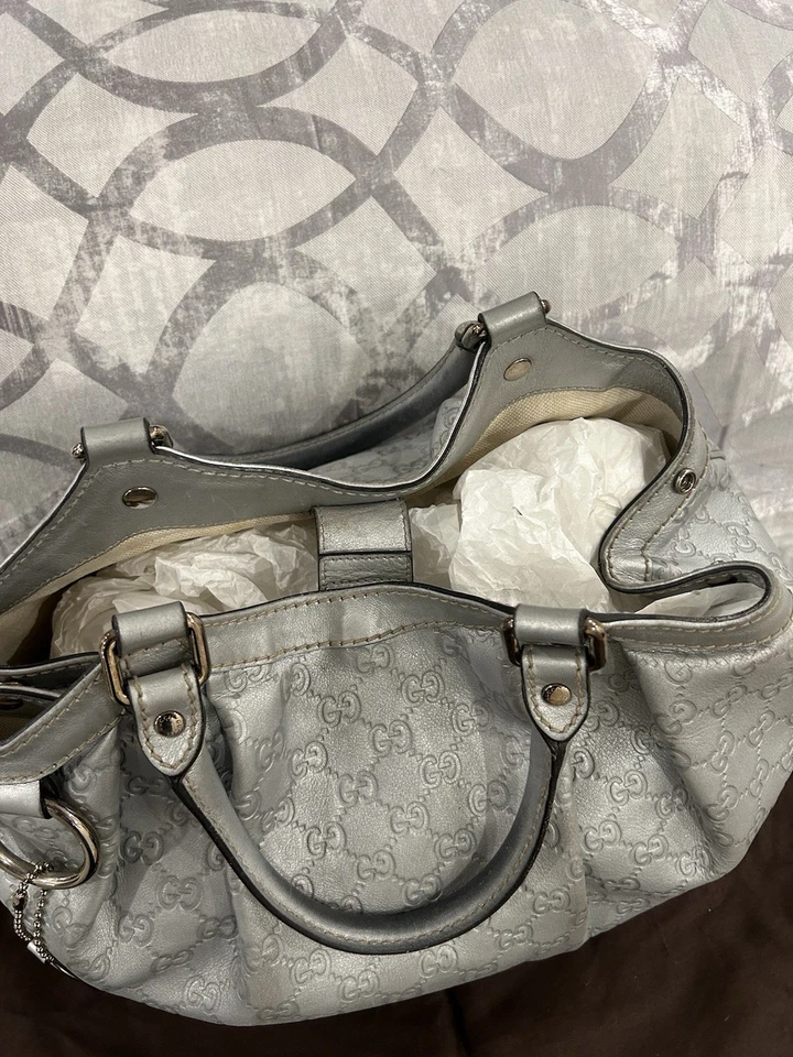 AUTÉNTICO GUCCI Sukey Med Bolso de Mano de Hombro Cuero Guccissima Plateado Foto 4 de 4