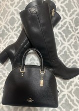 Beautiful Matching Black Set Of Boots Size 7 And Purse