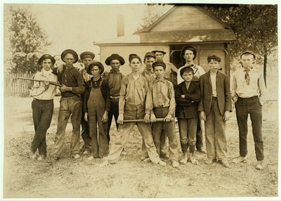 Glass Works,Indiana,IN,Glassworkers,Lewis Wickes Hine,August 1908,Child Labor,1