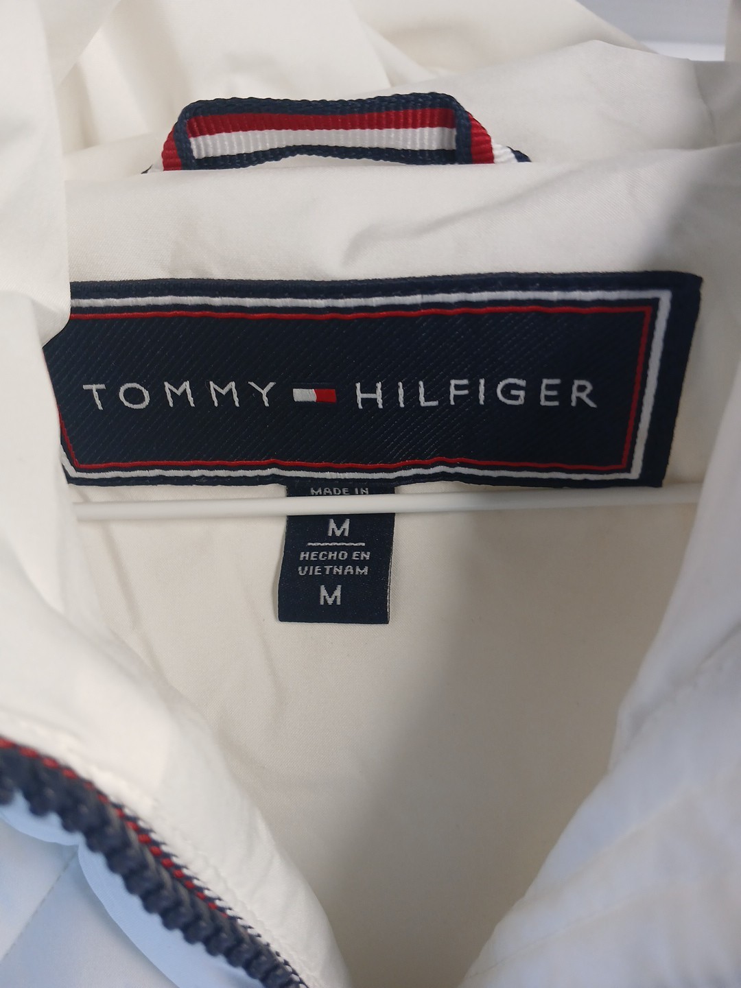 Tommy Hilfiger Women's Essential Lightweight Packable Puffer Jacket Colors/Sizes image 5