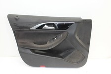 Porte arrière et accessoires Infiniti Q30