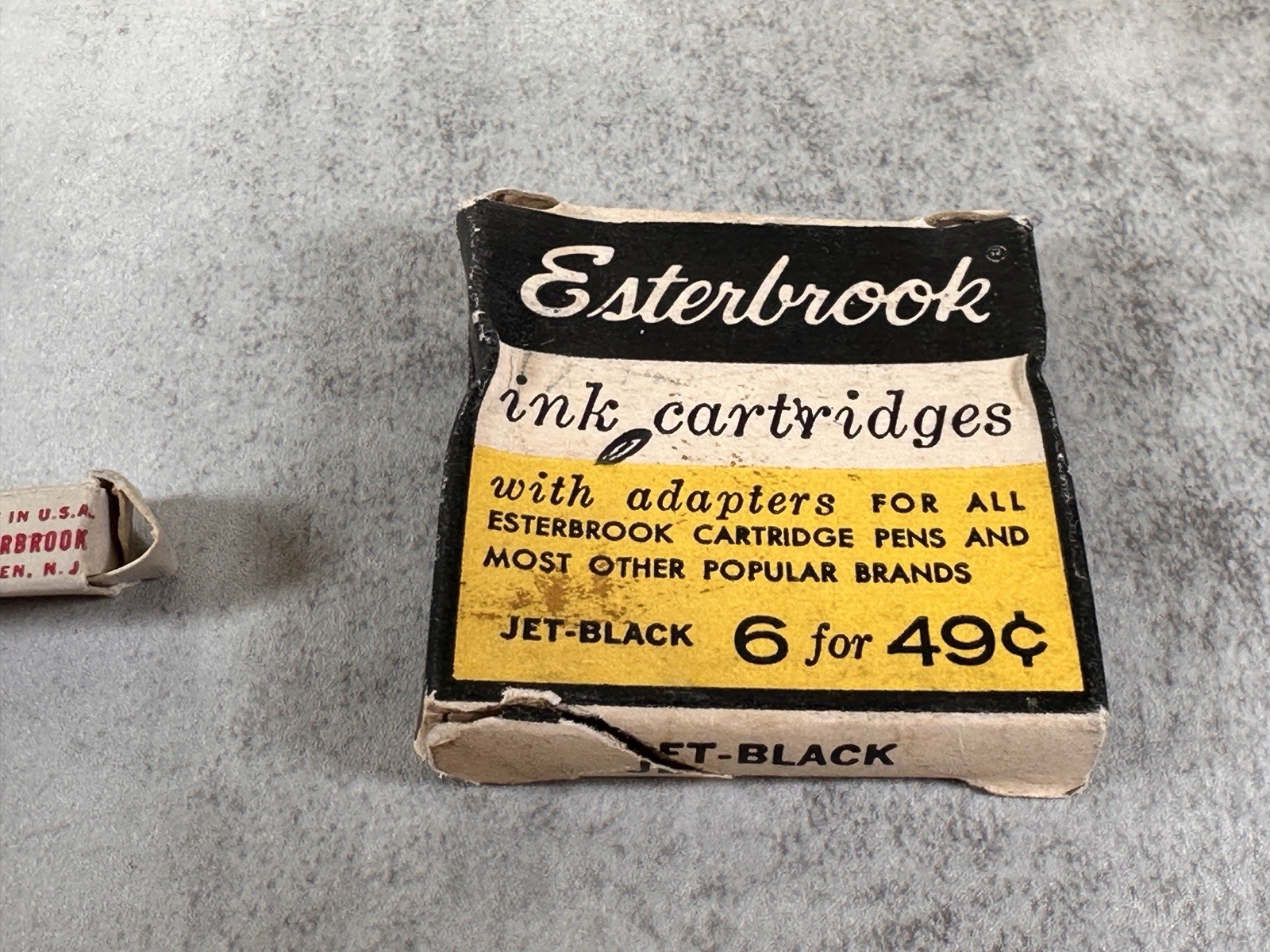 ESTERBROOK #2668 Fountain PEN,  Firm Med Point, and Ink Cartridges Set Papers