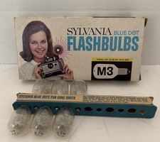 6 Vintage Unused Sylvania M3 Blue Dot Camera Flashbulbs