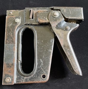 Vintage BOSTITCH Model T5 Staple Gun USA Heavy Duty Stapler Tacker Used