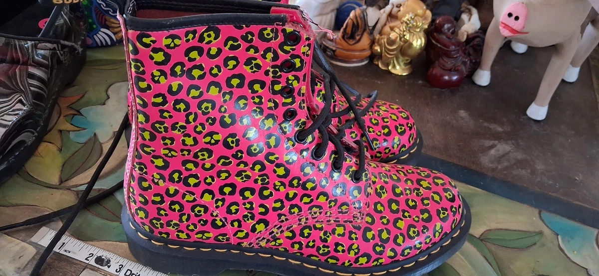 Dr. Martens Unisex  Zavala Thrift Pink 8 Eyelet Lace Up Boot Size 7 #521 Martens boots Dr. Martens 9 (39.5) Like new | Mercari main image 2