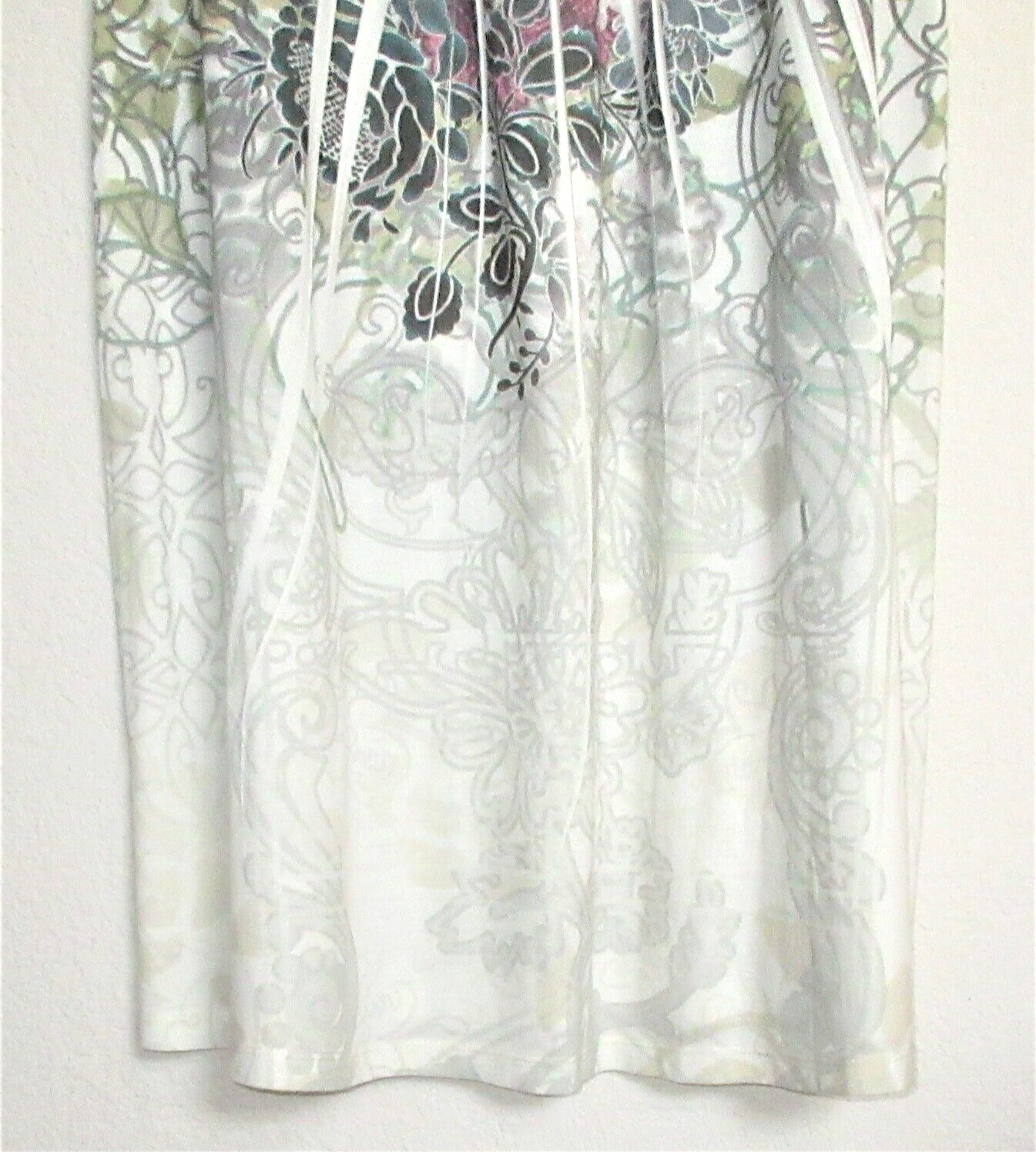 Appropriate Behavior Floral Sublimation Dress wit… - image 4