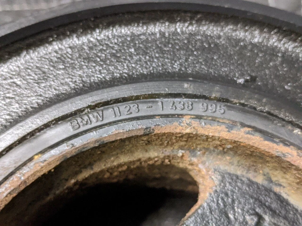 Amortiguador de vibración balanceador armónico BMW E36/E38/E39/E46/E53 M52 M54 11231438995 Foto 2 de 4