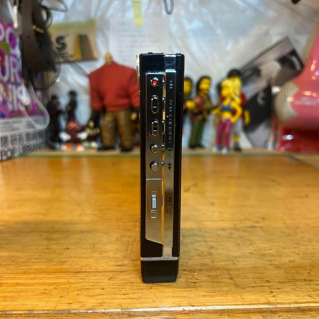現状 SONY ソニー カセットプレーヤー WALKMAN WM-R202 希少 Yahoo!オークション -「wm-r202」の落札相場・落札価格