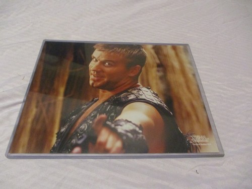 XENA WARRIOR PRINCESS MAN ??? 8X10 PHOTO
