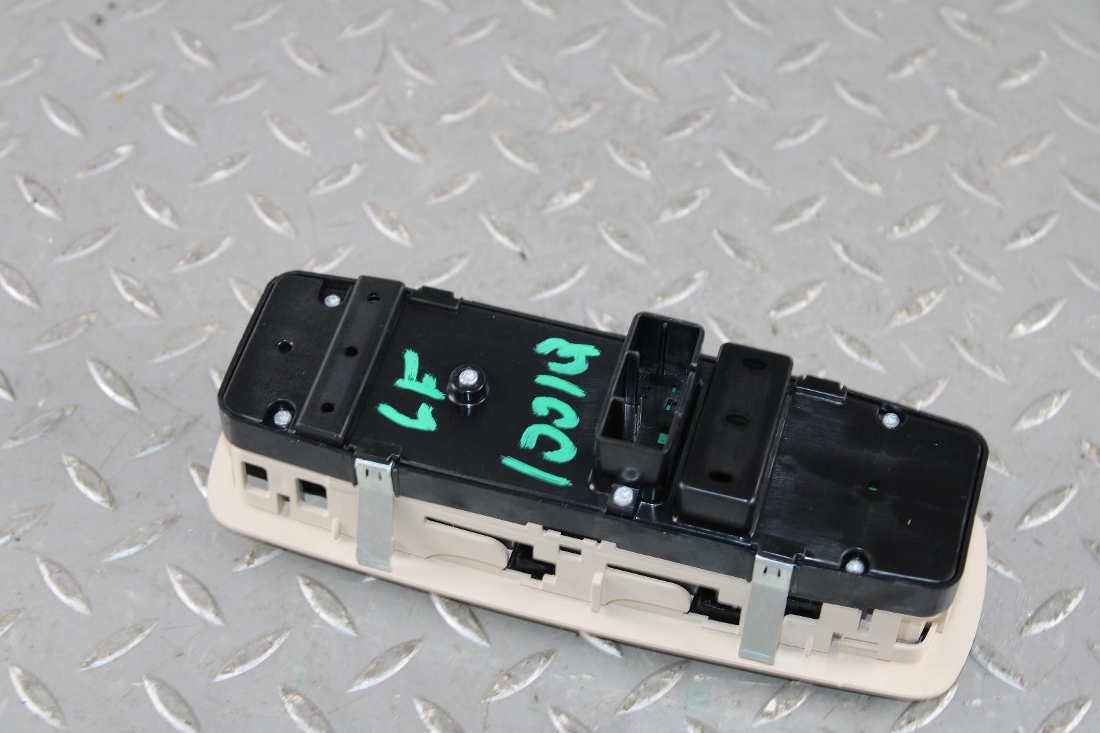 14-24 Ghibli Tan Front Driver Master Power Window Lock Control Switch OE Factory