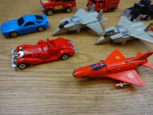 Vintage GOBOTS ZYBOTS CONVERTORS 10 Figure Lot Original 1984 Bandai Tonka Remco. - Picture 4 of 5
