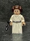 LEGO Star Wars Princess Leia Organa Minifigure White Dress sw1036 75244 75301