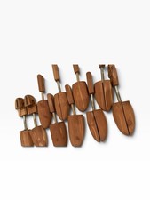 Set of 5 pair ROCHESTER SHOE TREE CO. Cedar Split Wooden StretchersMade in USA