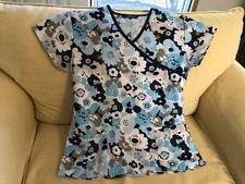 Women's Scrub Top Size XS by Samantha Mara..... Free Shipping 