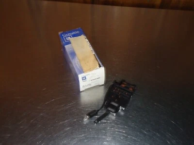 New NOS GM Blower Motor Fan Heater A/C Switch 94851888 Geo Prizm 1990 1991 1992 - Image 1 of 2