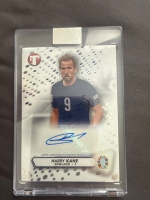 Harry Kane Auto 2023 Topps Pristine Road to UEFA Euro 2024 PA-HK England Kit