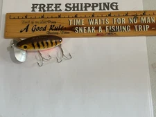 Fred Arbogast Jitterbug In Brown Parrot  5/8oz. Vintage TOPWATER LURE "CLICKER"