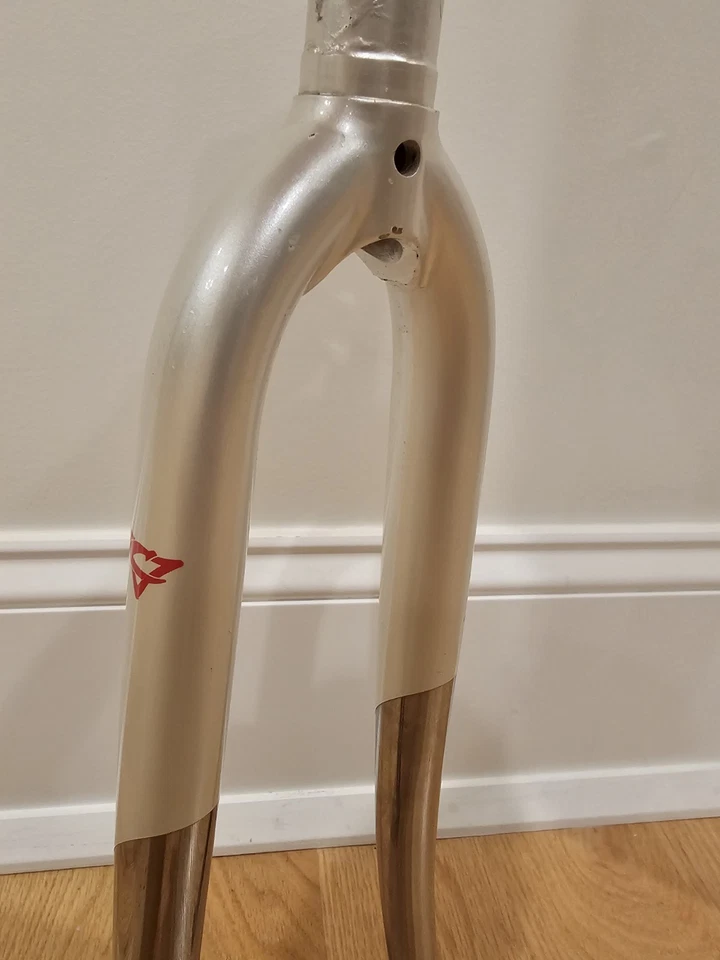 Horquilla de acero roscada Columbus Casati de 1", dirección de 145 mm, rosca de 52 mm, nueva de colección  Foto 4 de 4