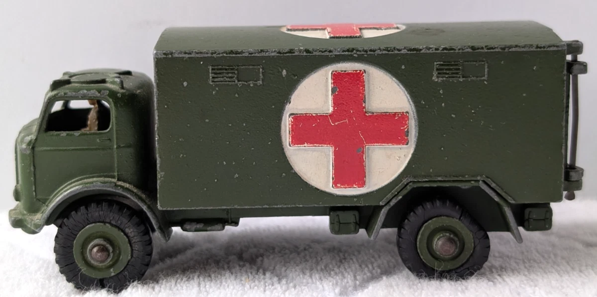 Dodge WC54 Ambulance armée (Motor City Classics) 1/43e