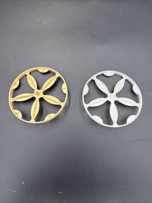 Lot Of 2 Vintage Tupperware Quick Shake Mixer Shaker Round Mixing Wheel Only 846