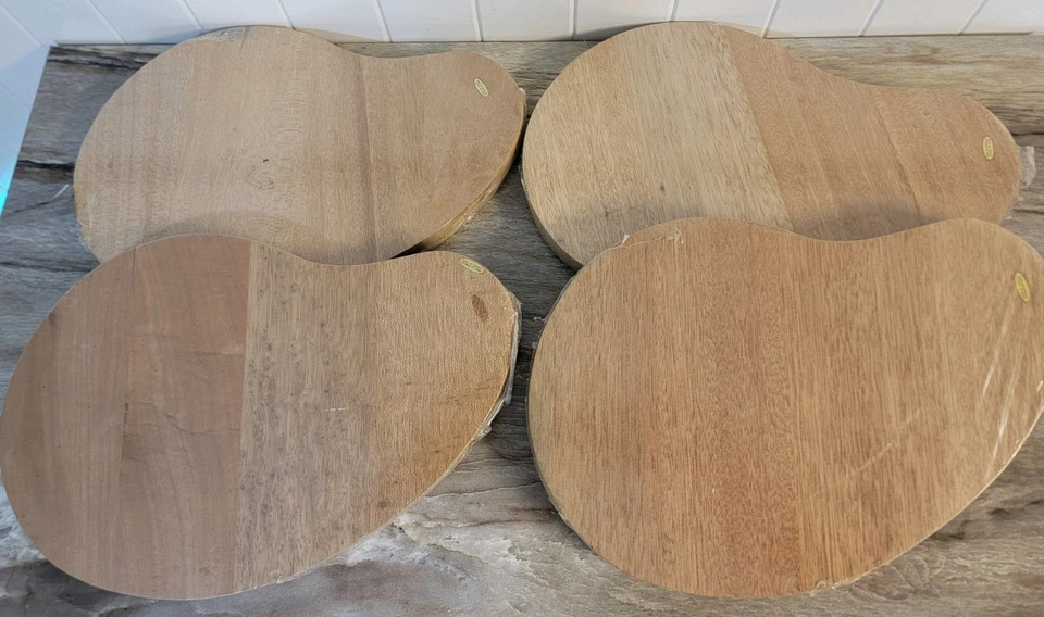 Nevco 复古木制牛排板餐盘 4 件套全新塑料 — 第 3/4 张图片