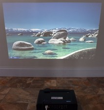 Proyector de corto alcance Dell S300wi DLP WXGA HDMI 3209 lámpara horas probadas