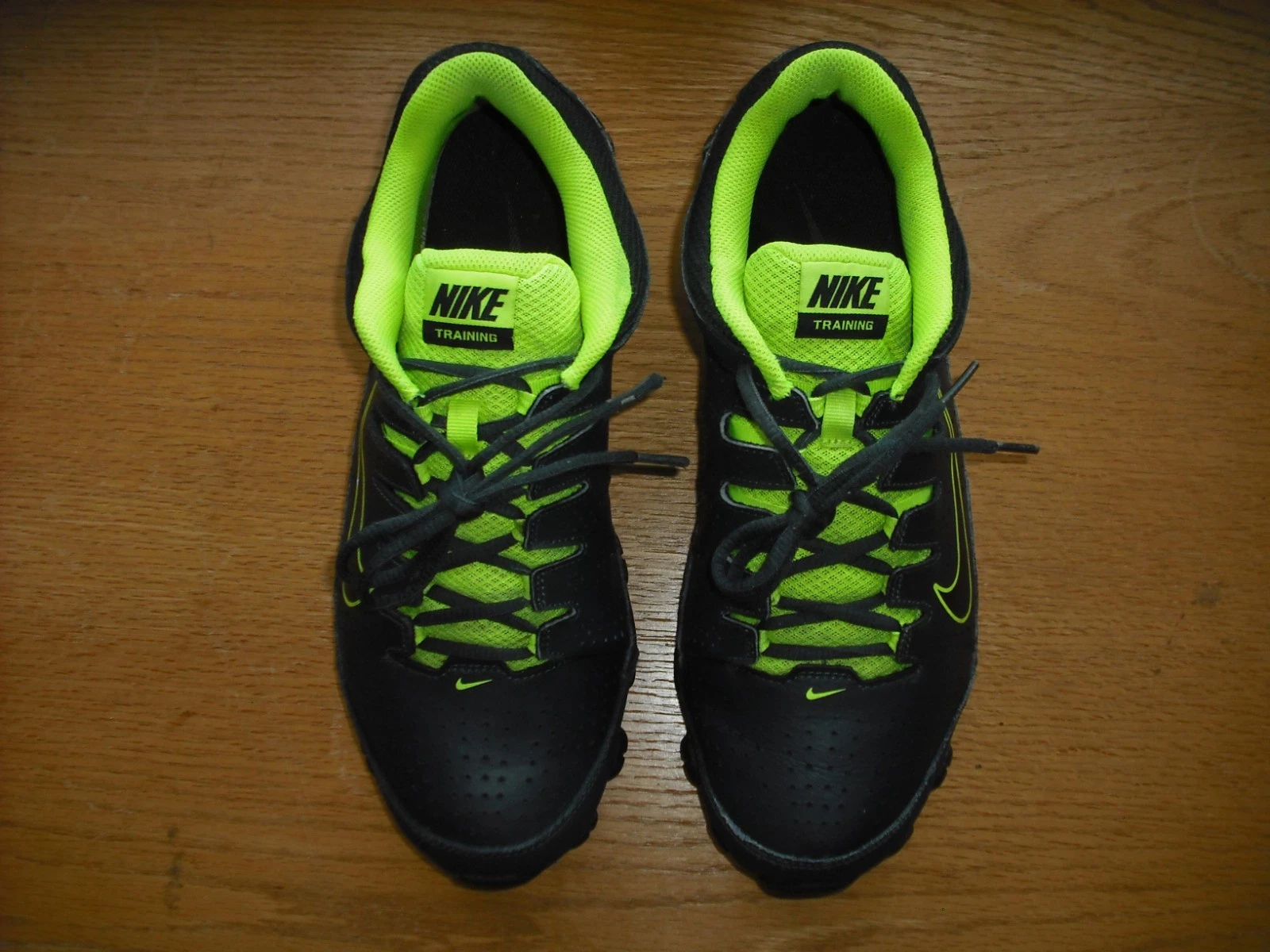 Mens NIKE Sneakers REAX 8 TR #616272-036 Athletic Black Bright Volt CLEAN Sz:11