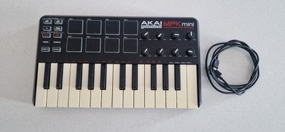 AKAI Professional MPK MINI Black Mini Keyboard Portable Controller 25 Keys