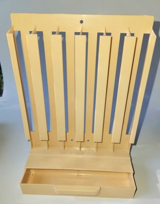 Vintage Small Plastic Upright Sewing Thread Spool Holder With Drawer 