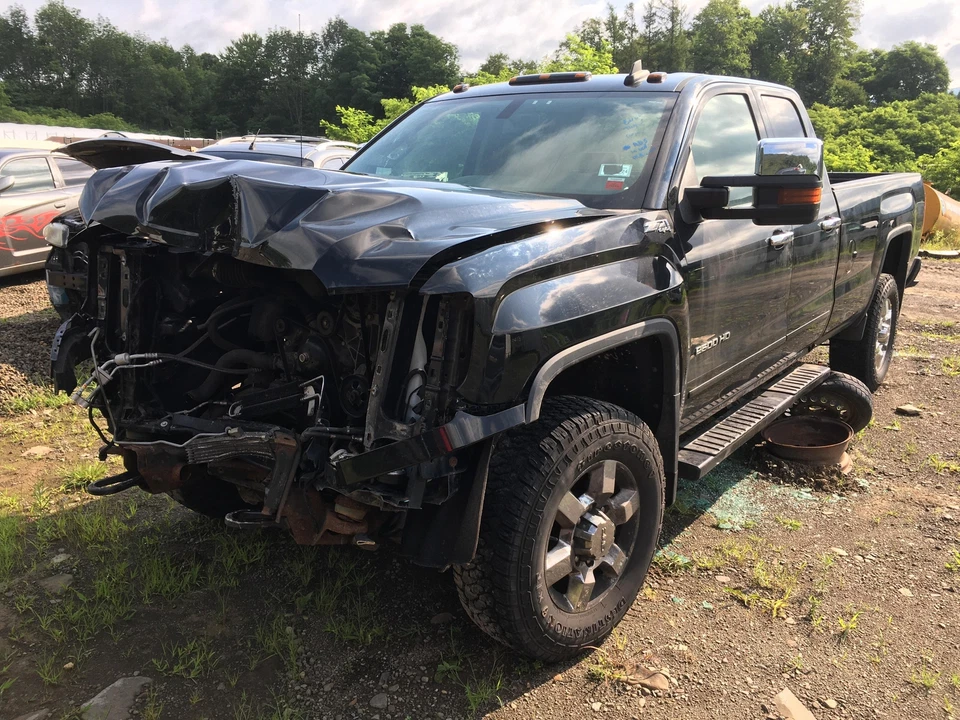 15 16 GMC GMC SIERRA 2500 Carrier Assembly Foto 2 de 4