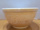 Vintage Pyrex Woodland Nesting Mixing Bowl #402, 1.5 Quart