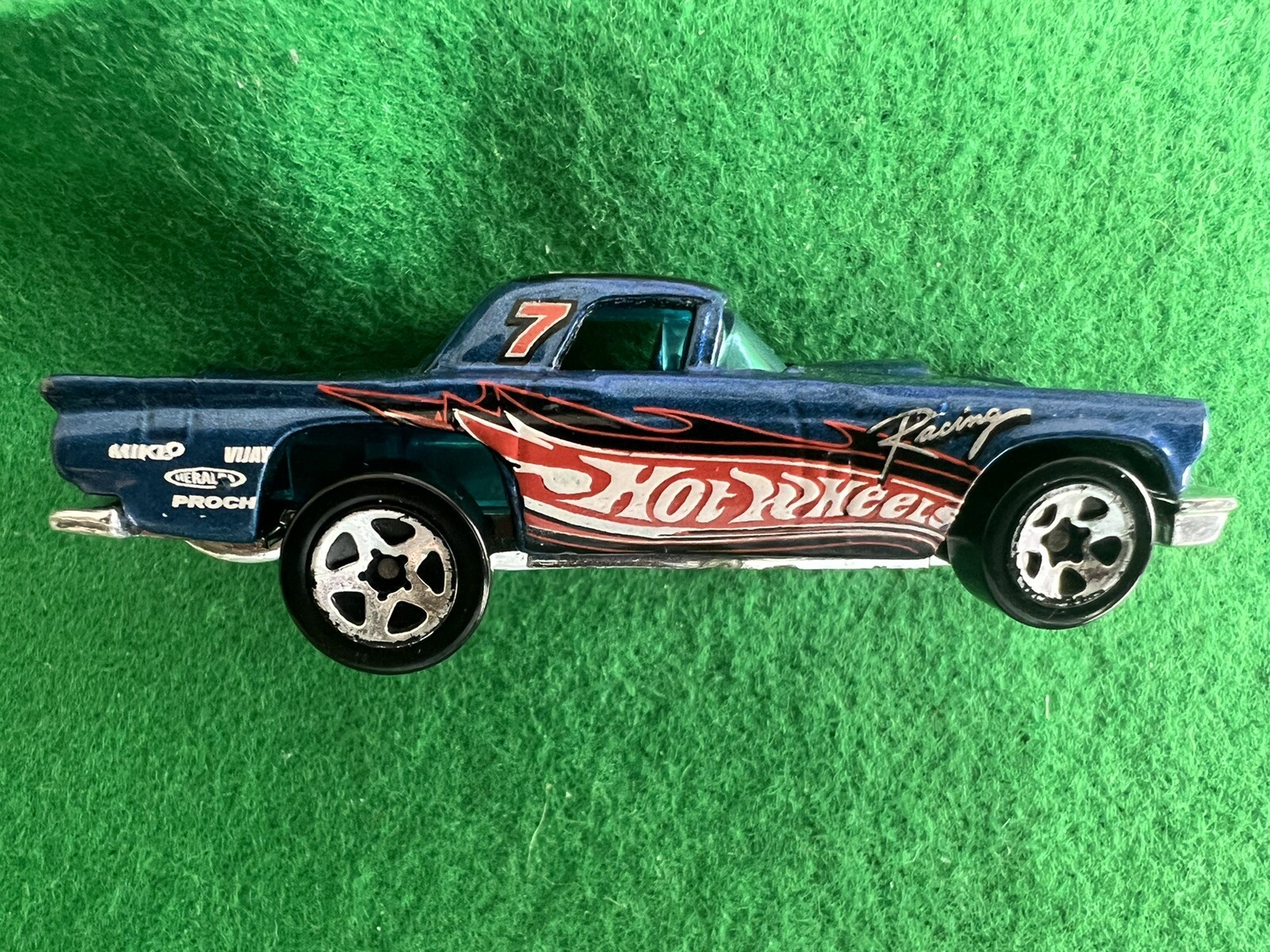Hot Wheels '57 TBird Blue Hot Wheels Race Team 7 2002 Mainline