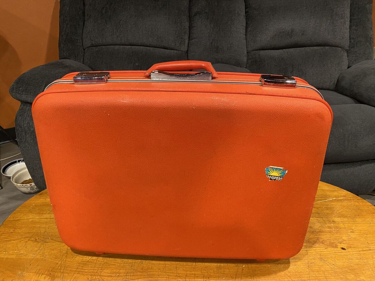 MCM 1970s OshKosh MID Modern Hard-shell Vinyl Suitcase MCM 1970s OshKosh MID Modern Hard-shell Vinyl Suitcase