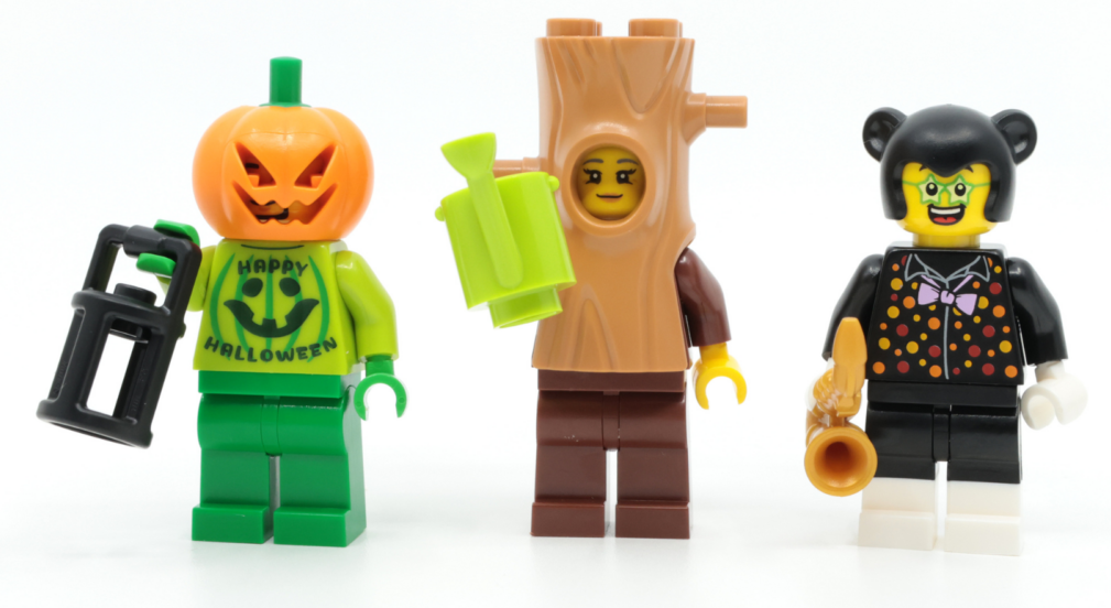 Lego Halloween Lego Store Build A Minifigure Sale Lego Halloween