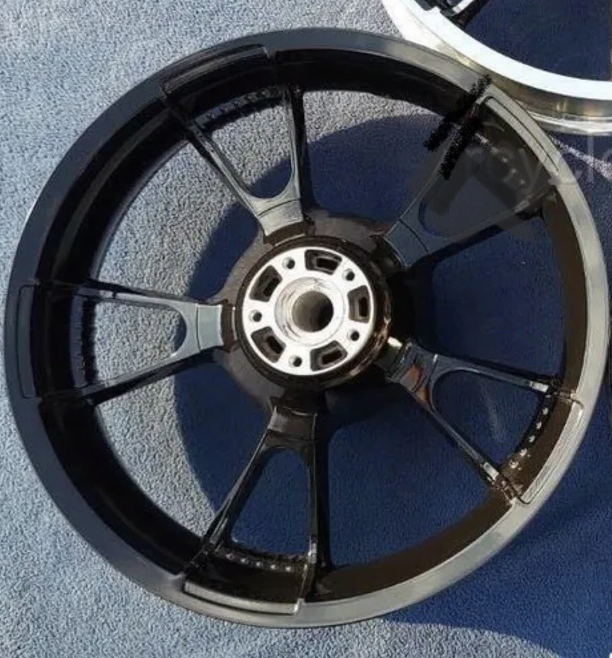 Llanta Harley 2020-23 Enforcer II Touring Street Glide trasera negra intercambio de ruedas Foto 4 de 4