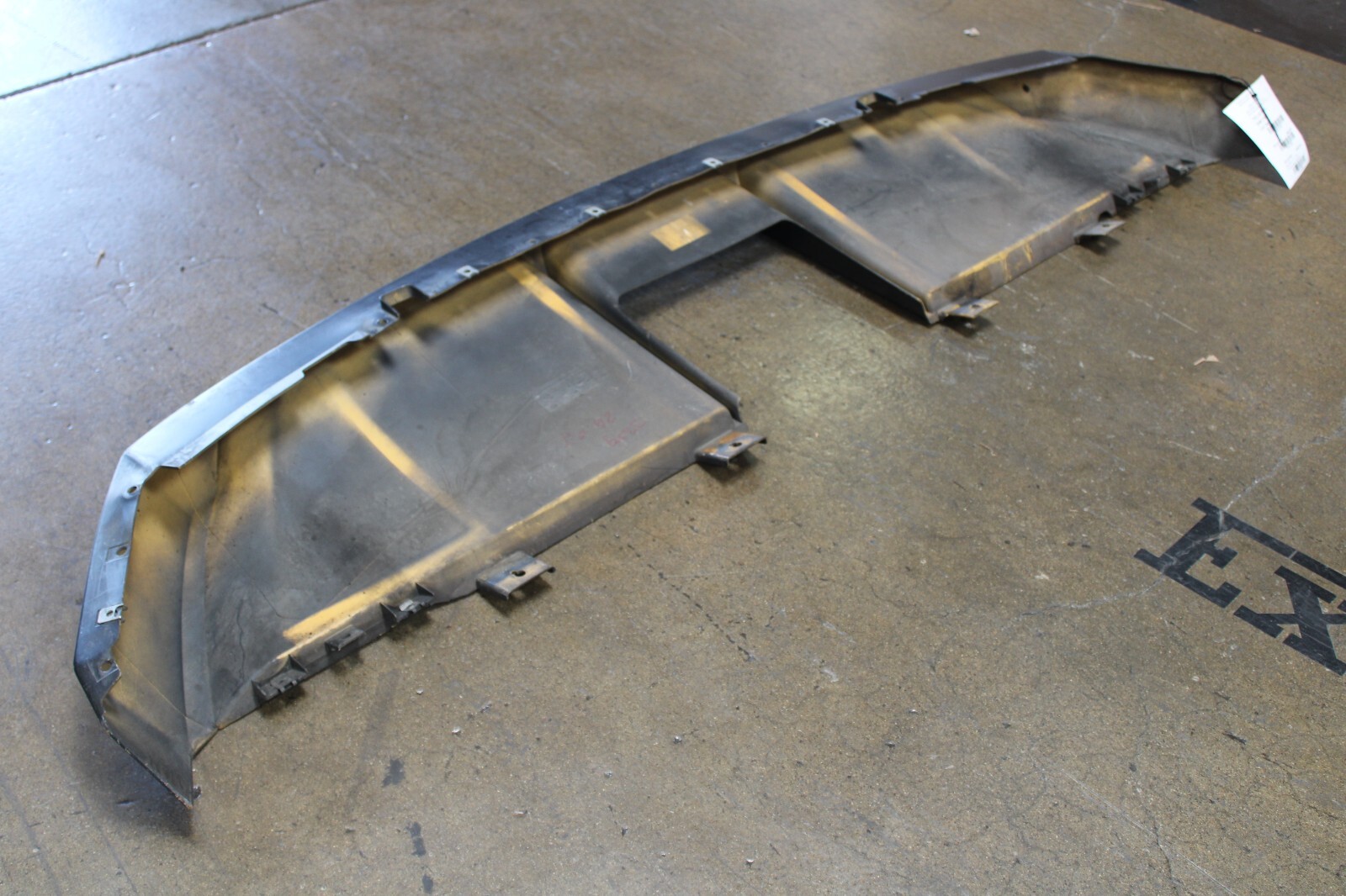 Lamborghini Gallardo, Rear Valance, Cracked, Used, P/N 400807527