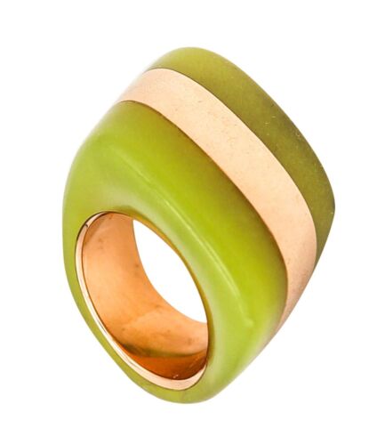 Vhernier Milano Sculptural Cocktail Ring In 18Kt Yellow Gold With Green Agate