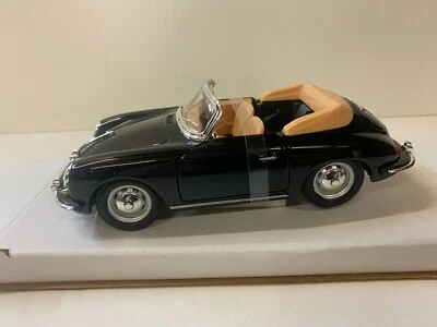 Porsche 356B Cabriolet (1961), Bburago Modell Modellauto 1:24 schwarz - Bild 1 von 4