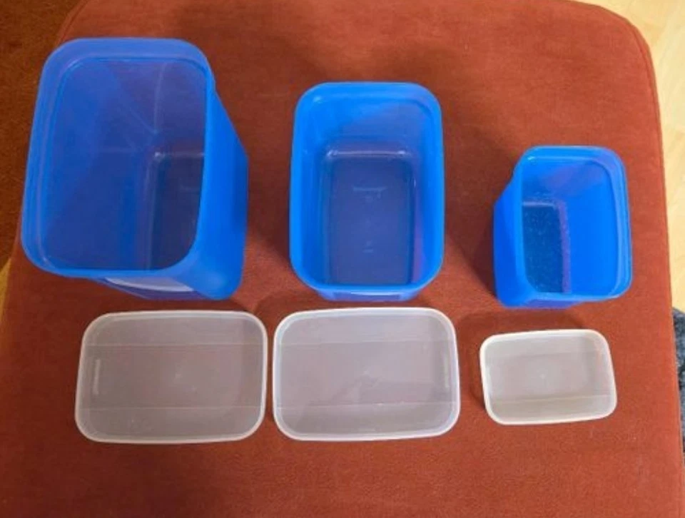 3x blaue Tupperware Dose mit Schwingdeckel plus 1x Schüttelbecher MixFix - Bild 3 von 4