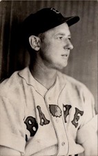 BASEBALL, Boston Braves Pitcher LARRY BENTON Real Photo Postcard