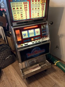 Takasago PSL-100 Trip World Vintage Antique Slot Coin Machine Game Tested Works