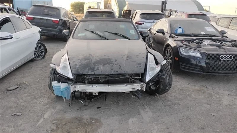 BLK LEFT FRONT DOOR TRIM PANEL 809011ET3A 2014 NISSAN 370Z Foto 2 de 4