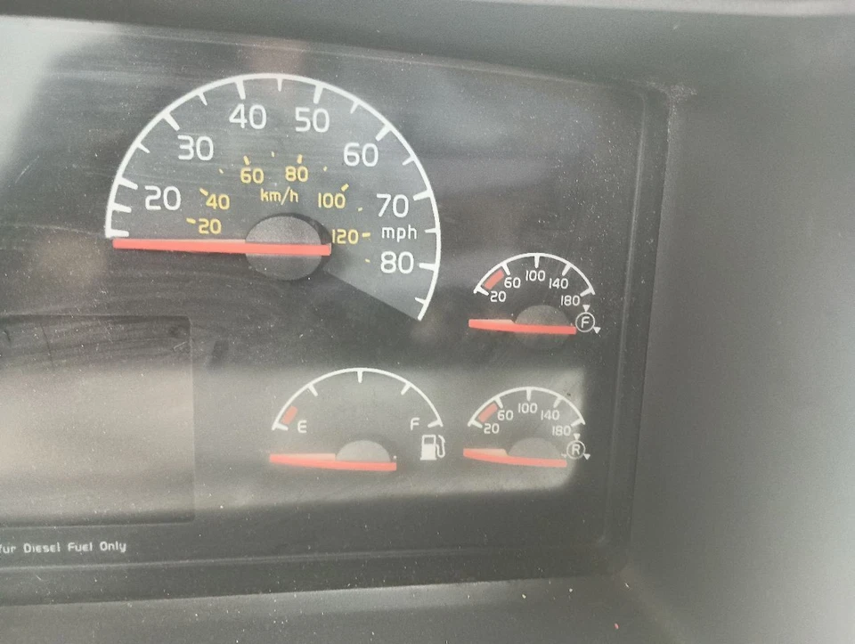 21014196-P01 Volvo VNL Speedometer Cluster (12111513 - Image 3 of 4