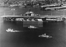 USS FRANKLIN AIRCRAFT CARRIER NORFOLK VIRGINIA WWII 1944 5X7 PHOTO